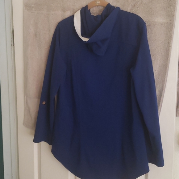 Button up jacket - Picture 2 of 3